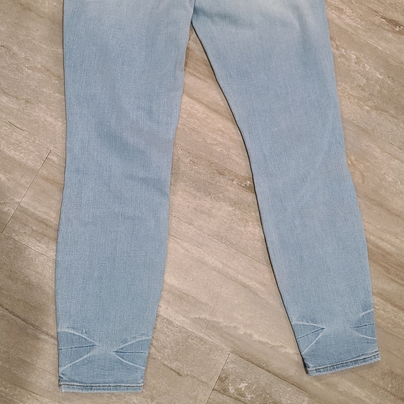 Good American Good Legs Jeans NWT - Picture 7 of 8